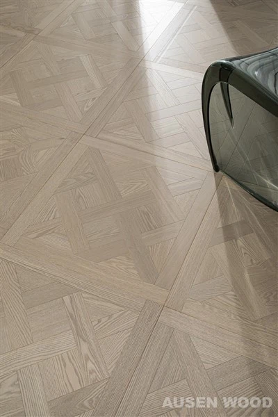 Versailles-Parquet in frassino europeo